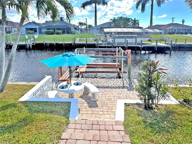 1240 Shelby Pkwy, Cape Coral, Florida 33904