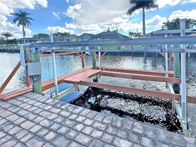1240 Shelby Pkwy, Cape Coral, Florida 33904
