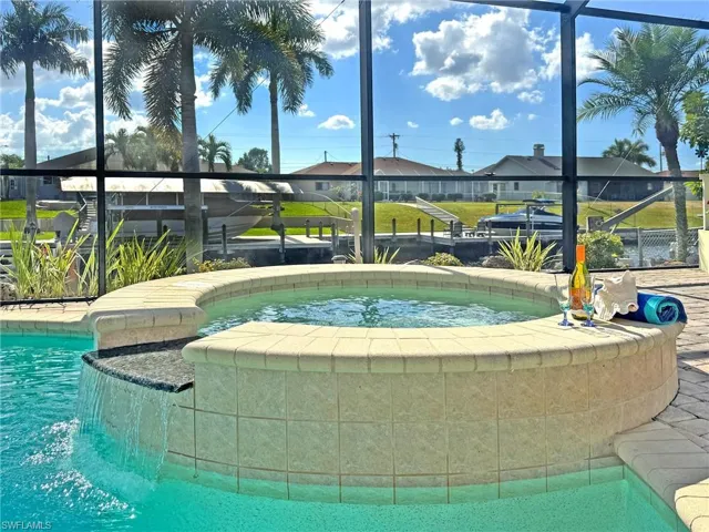 1240 Shelby Pkwy, Cape Coral, Florida 33904