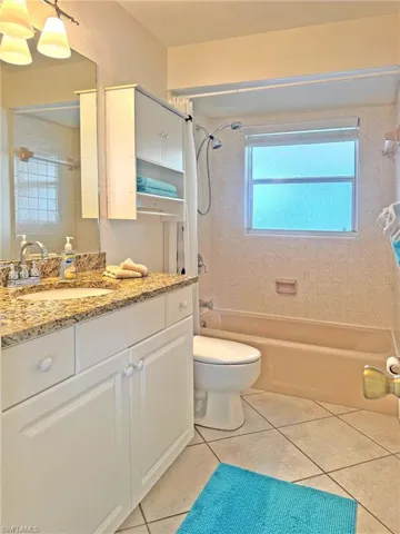 1240 Shelby Pkwy, Cape Coral, Florida 33904