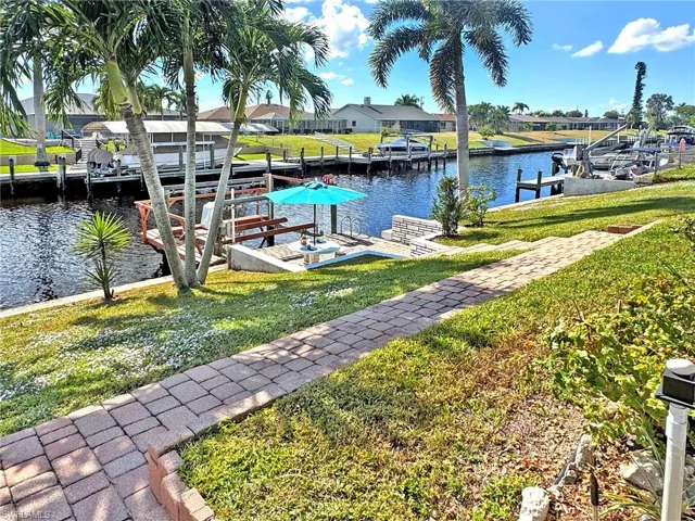 1240 Shelby Pkwy, Cape Coral, Florida 33904
