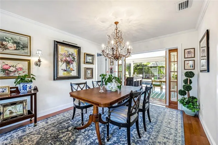 87  Burning Tree  DR, Naples, FL 34105