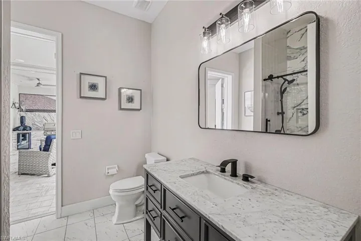 1833 Nw 7th Ave, Cape Coral, Florida 33993