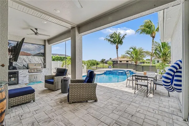 1833 Nw 7th Ave, Cape Coral, Florida 33993