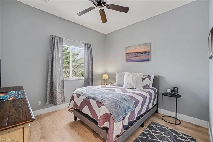 1833 Nw 7th Ave, Cape Coral, Florida 33993