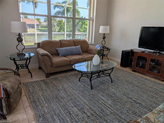 161 Se 17th St, Cape Coral, Florida 33990