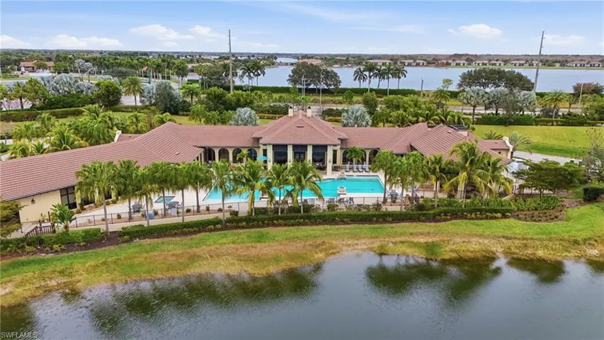 2383  Anguilla  DR, Naples, FL 34120