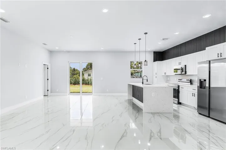 748 Chestnut St E, Lehigh Acres, Florida 33974