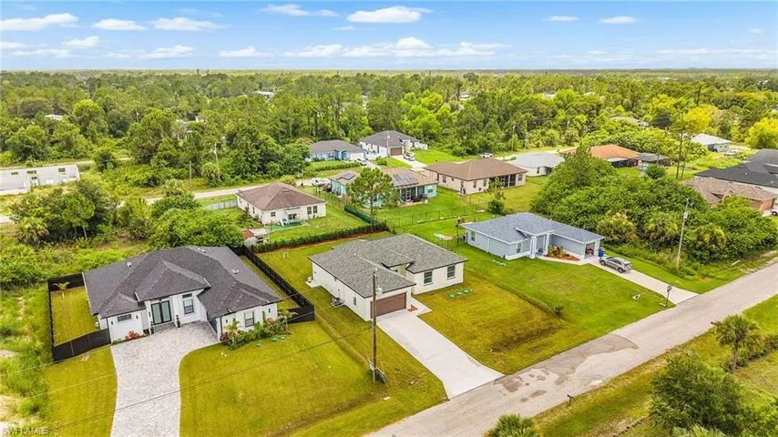 748 Chestnut St E, Lehigh Acres, Florida 33974