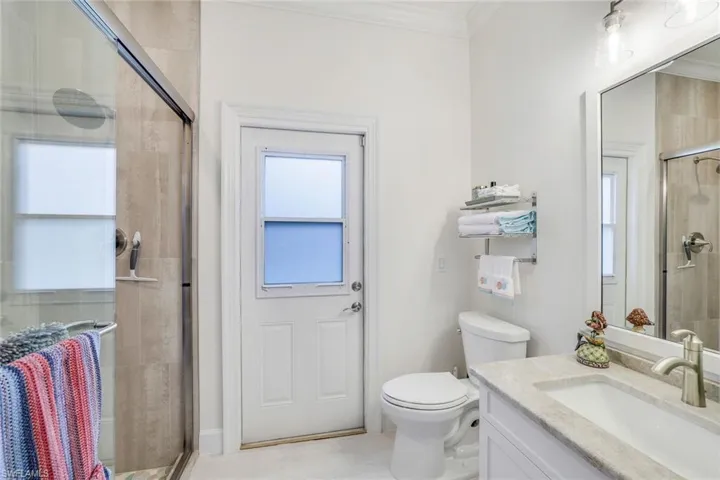 CASITA offers a full bath! Walk in shower!