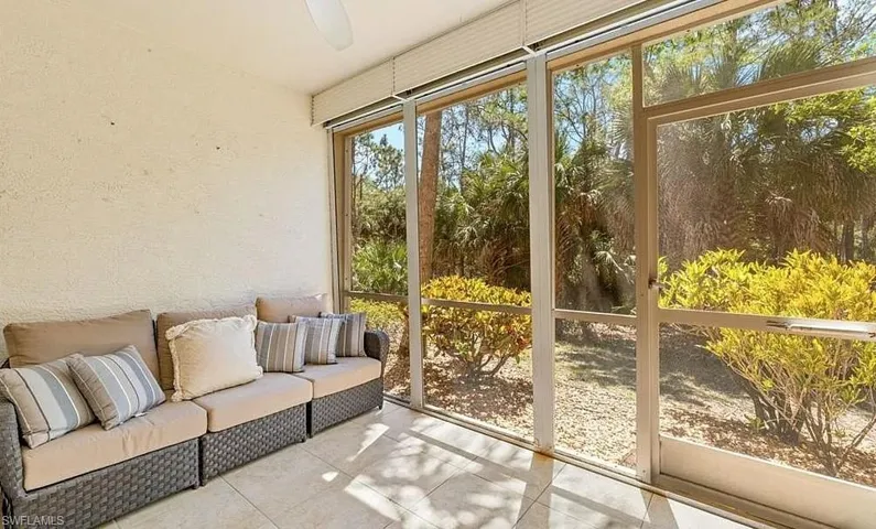 1315 Henley St 1006, Naples, Florida 34105