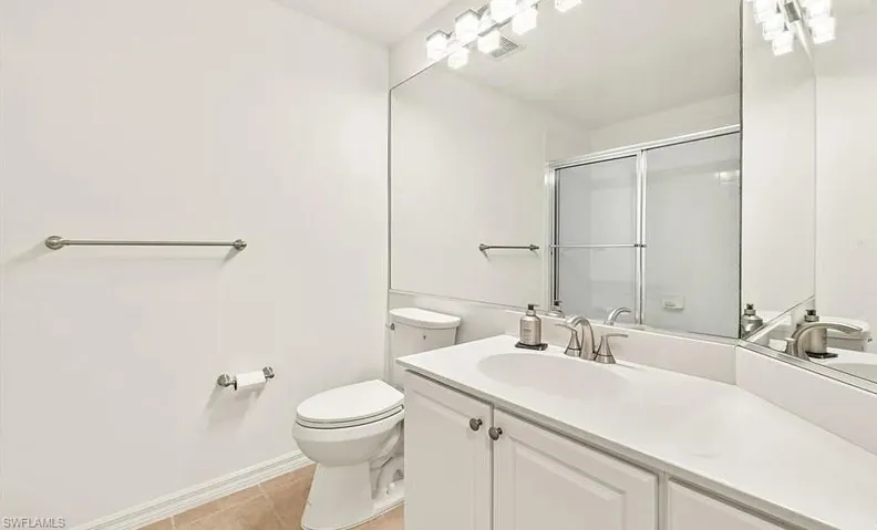 1315 Henley St 1006, Naples, Florida 34105