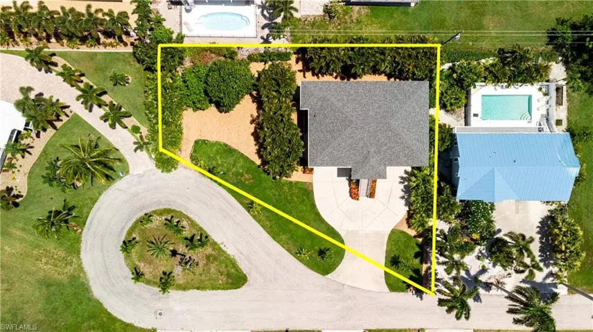7954 Gabion Ct, Bokeelia, Florida 33922
