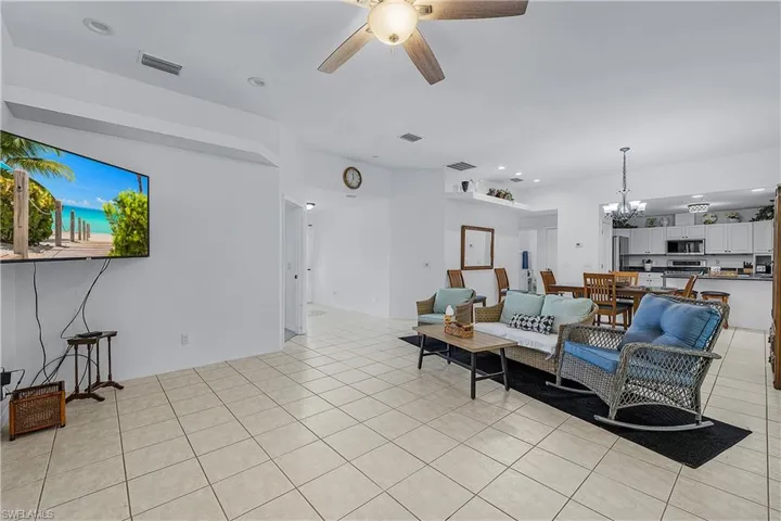 7954 Gabion Ct, Bokeelia, Florida 33922