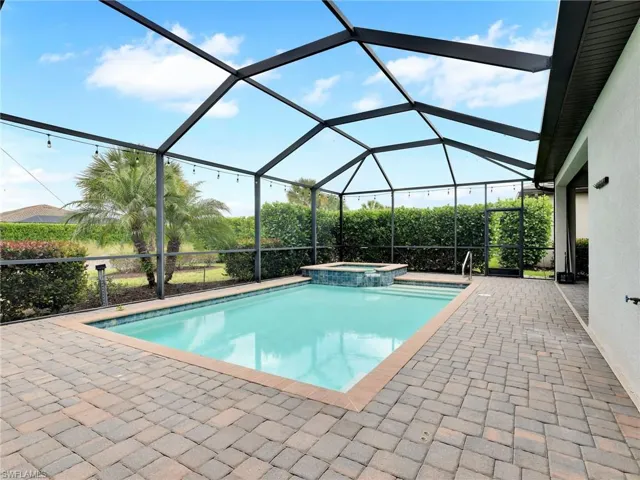 19527 Utopia Ln, Estero, Florida 33928
