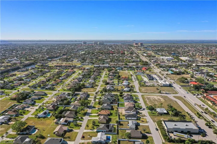 Bird's eye view featuring a residential view