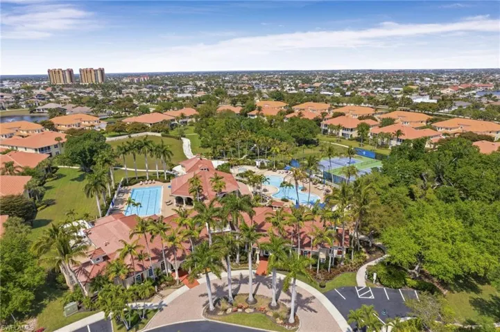 5941 Tarpon Gardens Cir 102, Cape Coral, Florida 33914