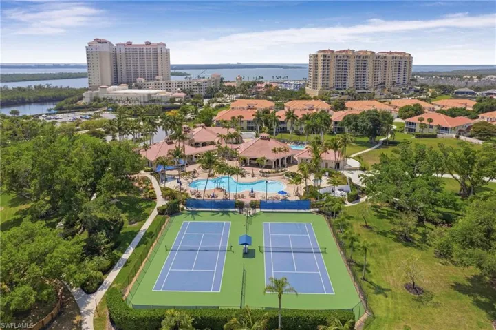 5941 Tarpon Gardens Cir 102, Cape Coral, Florida 33914