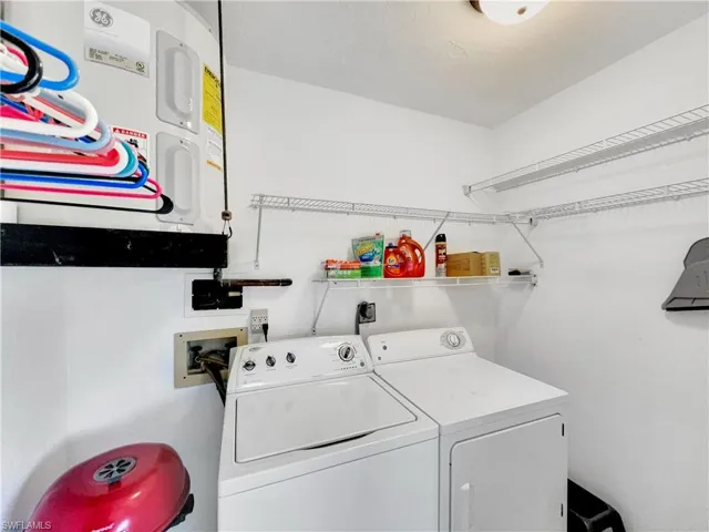 13256  Whitehaven  LN, Fort Myers, FL 33966