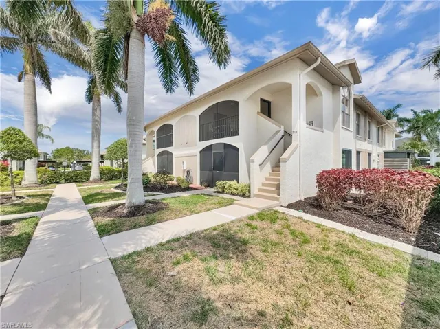 13256  Whitehaven  LN, Fort Myers, FL 33966