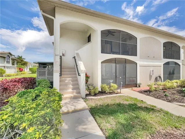 13256  Whitehaven  LN, Fort Myers, FL 33966