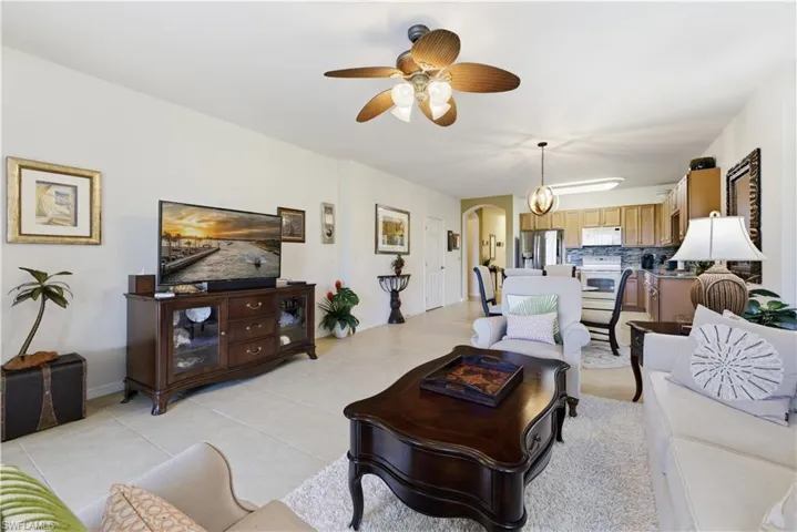 9631 Spanish Moss Way 3922, Bonita Springs, Florida 34135
