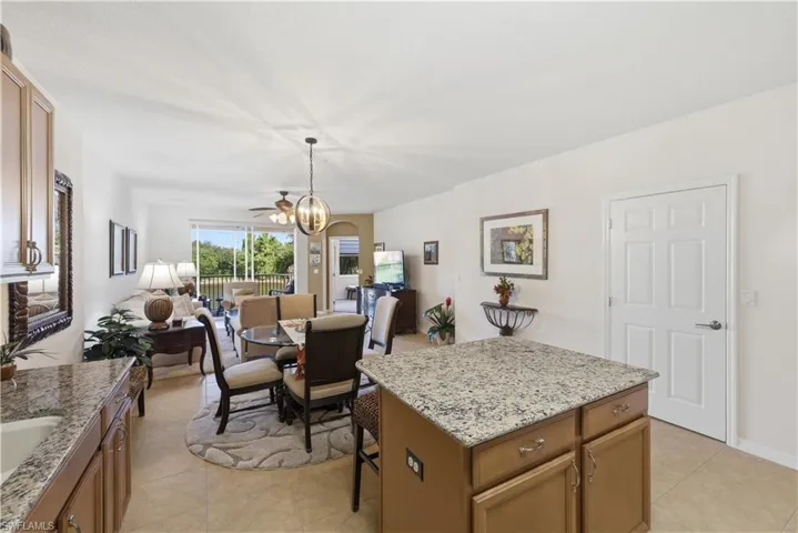 9631 Spanish Moss Way 3922, Bonita Springs, Florida 34135