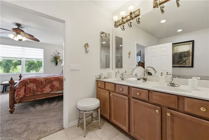 9631 Spanish Moss Way 3922, Bonita Springs, Florida 34135