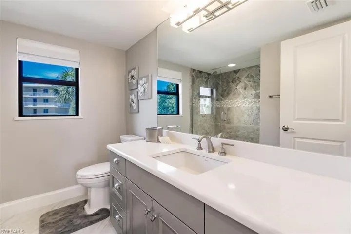 1191 Middle Gulf DR # 4A, SANIBEL FL 33957