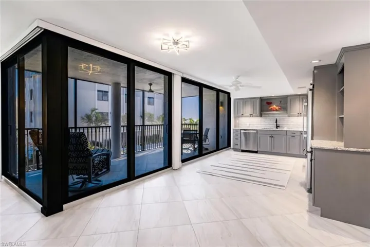 1191 Middle Gulf DR # 4A, SANIBEL FL 33957