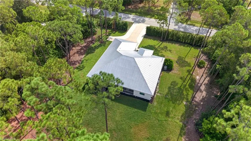 24476 Mountain View Dr, Bonita Springs, Florida 34135