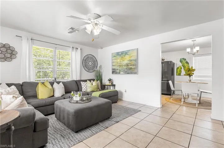 2191 Thomasson Dr, Naples, Florida 34112