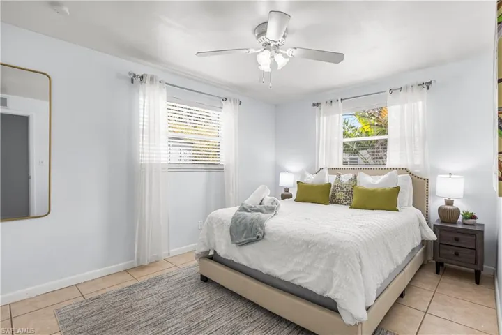 2191 Thomasson Dr, Naples, Florida 34112