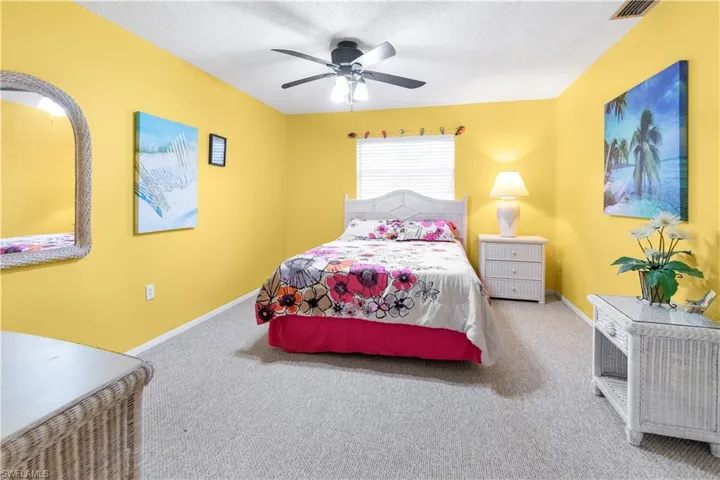 Large primary ensuite