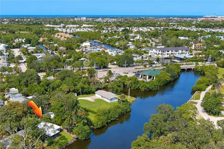 3201 Sabal Ct, Naples, Florida 34112