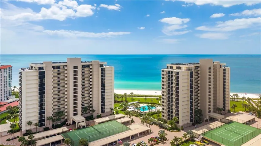 10951  Gulf Shore  DR, Naples, FL 34108