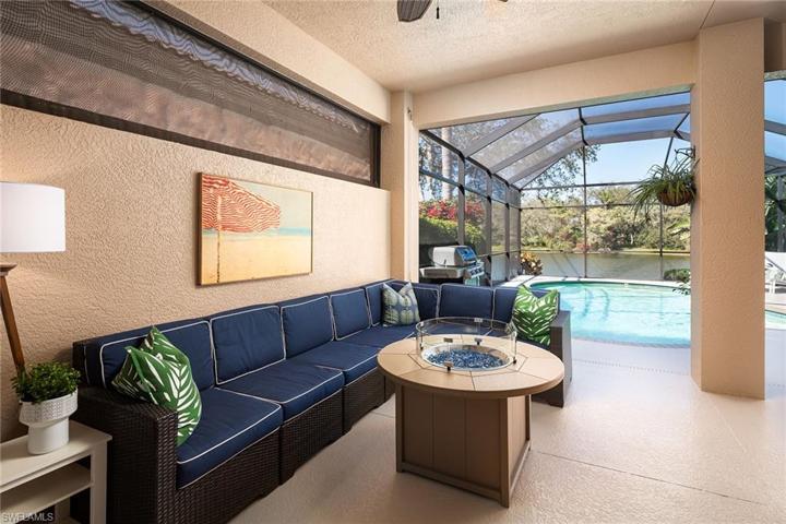 1026  Fountain  RUN, Naples, FL 34119