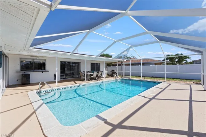 710 Se 43rd St, Cape Coral, Florida 33904