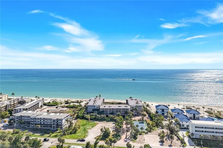 Bird's eye view of expansive beach
