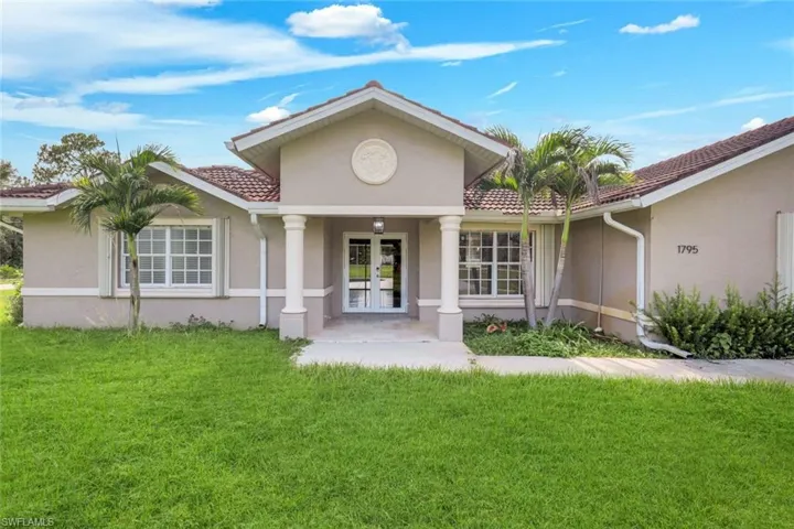 1795 Desoto Blvd S, Naples, Florida 34117