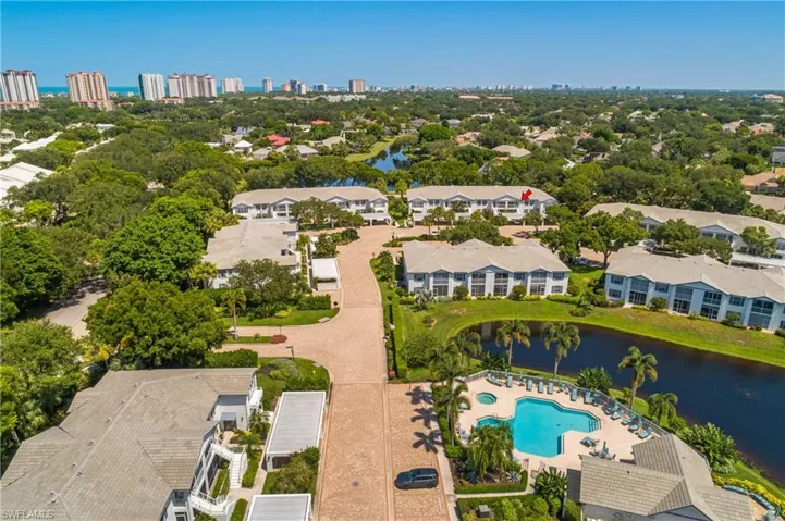 853 Tanbark Dr 205, Naples, Florida 34108