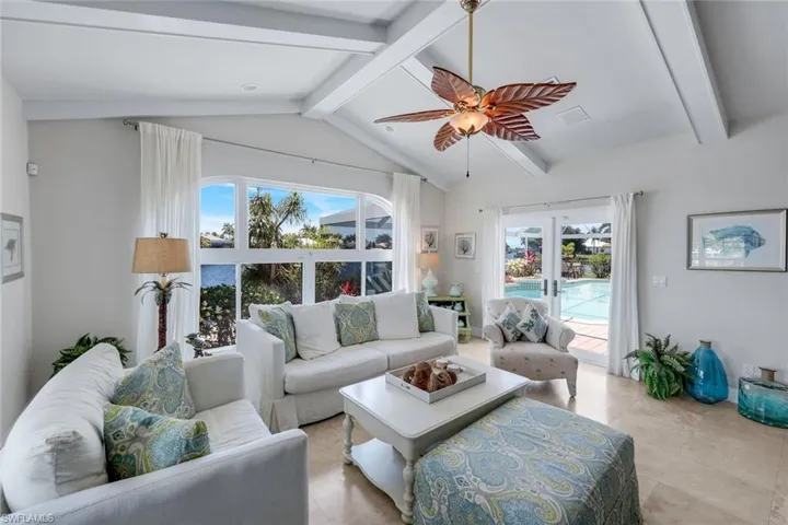 2546 Sw 45th St, Cape Coral, Florida 33914