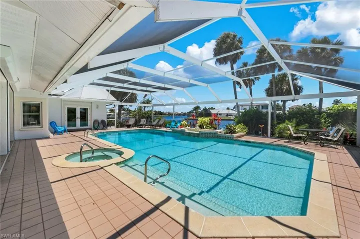 2546 Sw 45th St, Cape Coral, Florida 33914