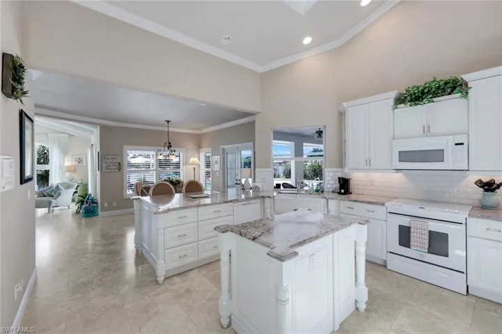 2546 Sw 45th St, Cape Coral, Florida 33914