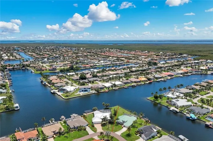 2546 Sw 45th St, Cape Coral, Florida 33914