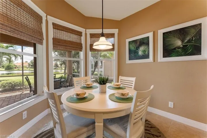 Breakfast area