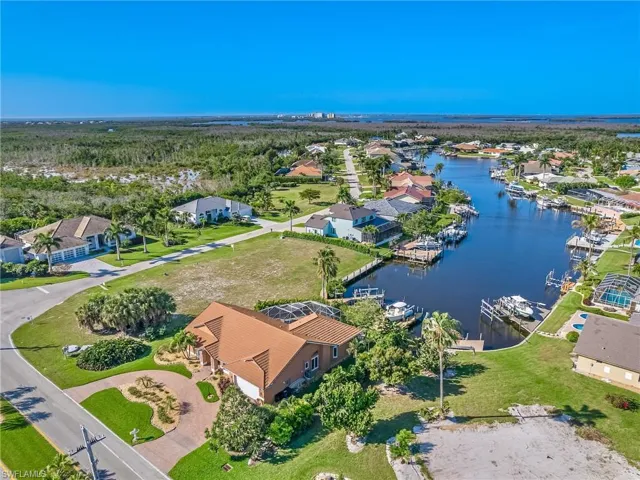 15560  Shell Point  BLVD, Fort Myers, FL 33908