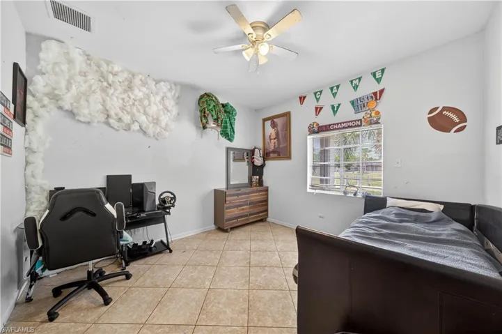 614 Jackson Ave, Lehigh Acres, Florida 33972