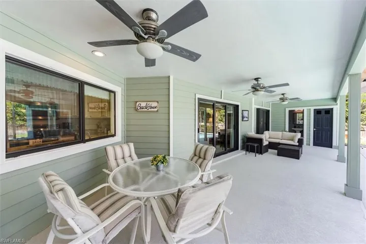 1901 Princess CT, NAPLES FL 34110