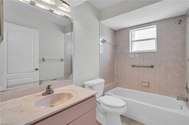 3283  CLUBVIEW  DR, North Fort Myers, FL 33917